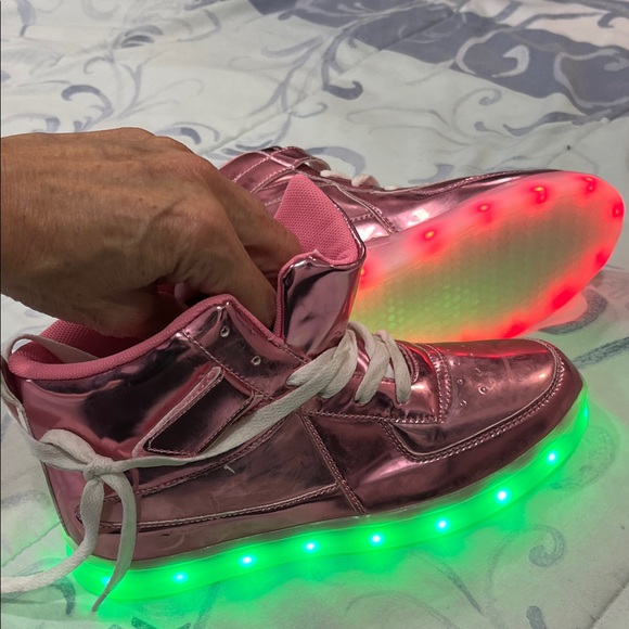 Pink High-Top Women's Sneakers - Picture 4 of 10